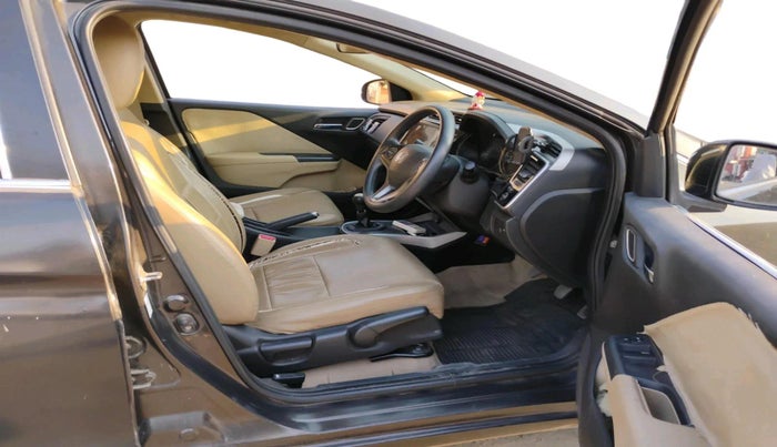 2018 Honda City 1.5L I-VTEC V MT, Petrol, Manual, 47,925 km, interior