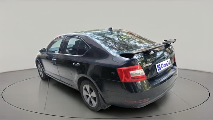 2019 Skoda Octavia 2.0 TDI CR STYLE AT, Diesel, Automatic, 1,52,737 km, exterior