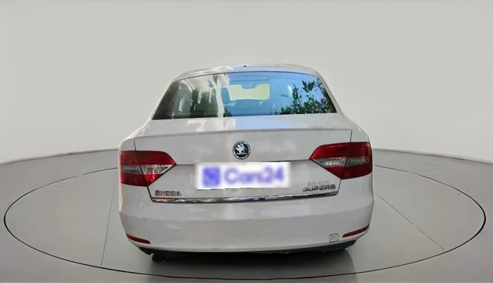 2014 Skoda Superb ELEGANCE 2.0 TDI CR AT, Diesel, Automatic, 2,22,242 km, exterior