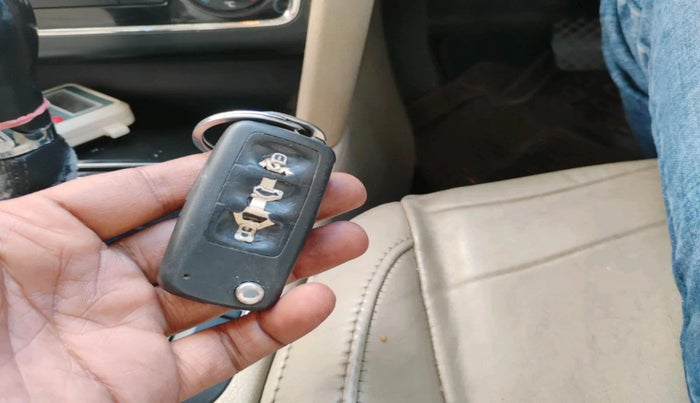 2014 Skoda Superb ELEGANCE 2.0 TDI CR AT, Diesel, Automatic, 2,22,242 km, interior