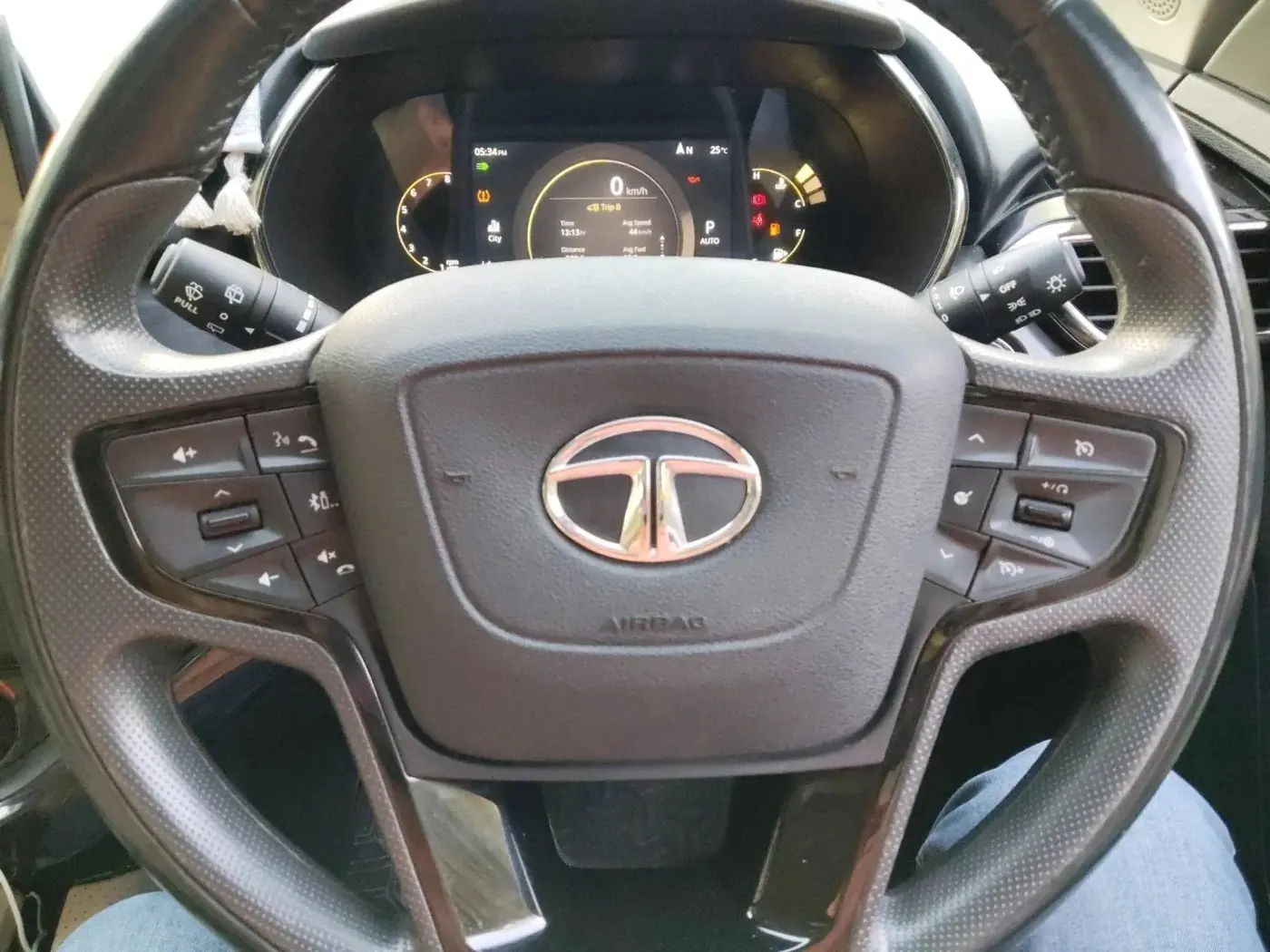 2023 Tata Safari XZA PLUS O ADVENTURE 7STR, Diesel, Automatic, 41,571 km, interior