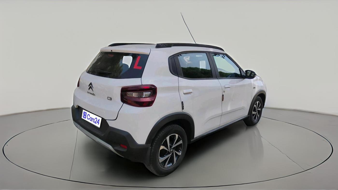 2024 CITROEN C3 SHINE 1.2, Petrol, Manual, 5,892 km, exterior