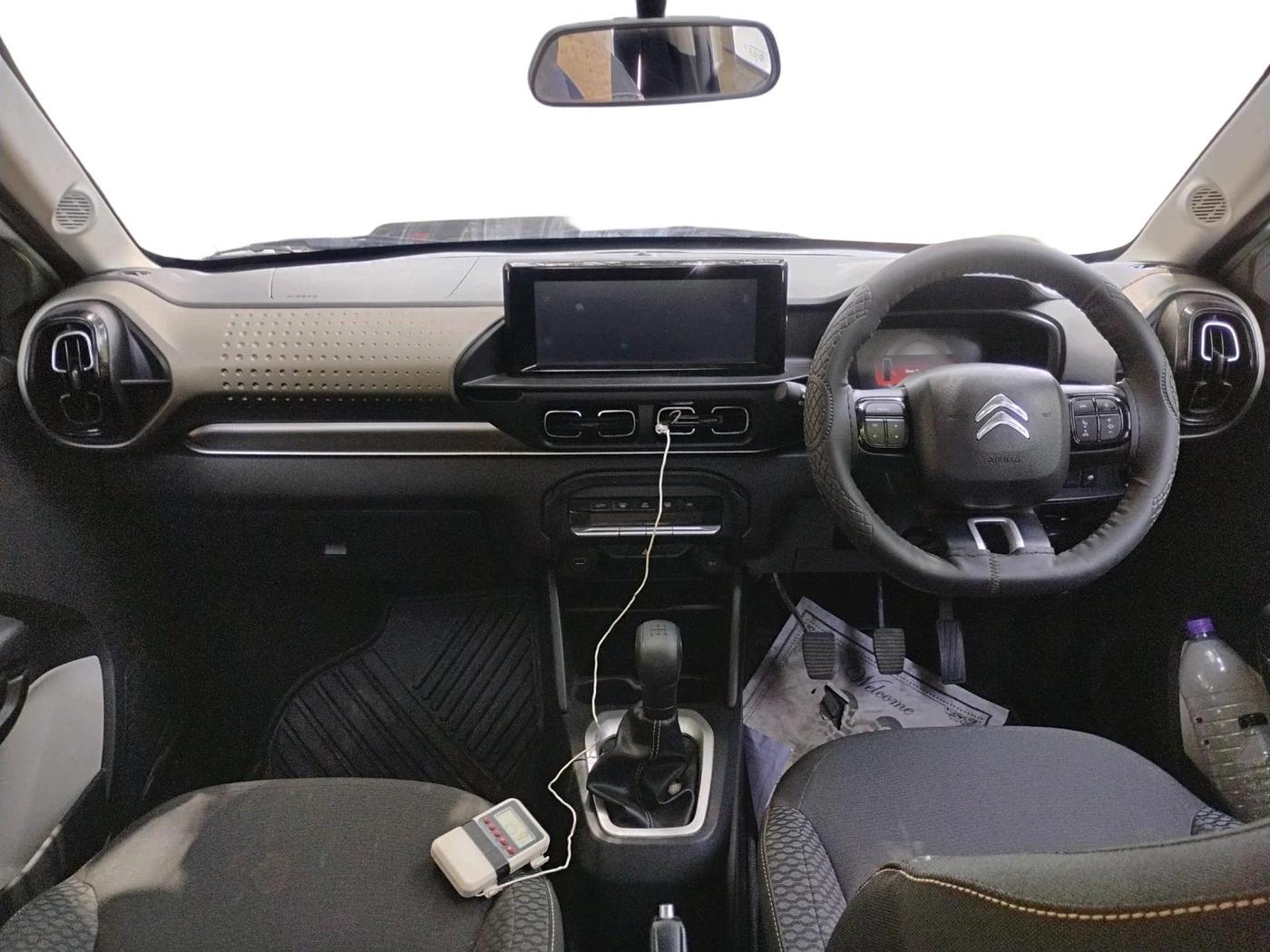 2024 CITROEN C3 SHINE 1.2, Petrol, Manual, 5,892 km, interior