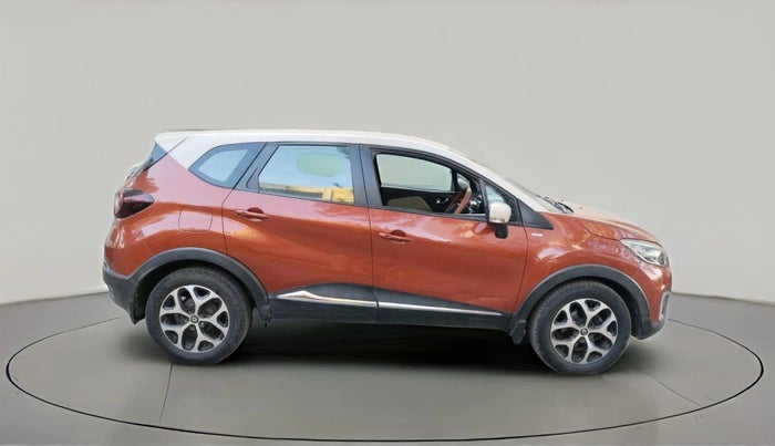 2017 Renault Captur RXT DIESEL DUAL TONE, Diesel, Manual, 1,12,077 km, exterior