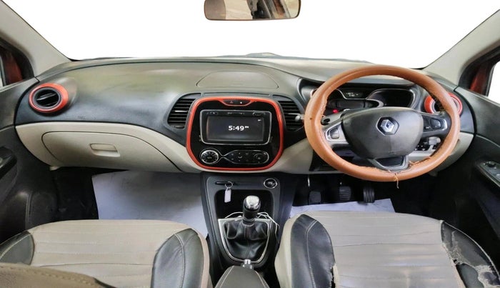 2017 Renault Captur RXT DIESEL DUAL TONE, Diesel, Manual, 1,12,077 km, interior