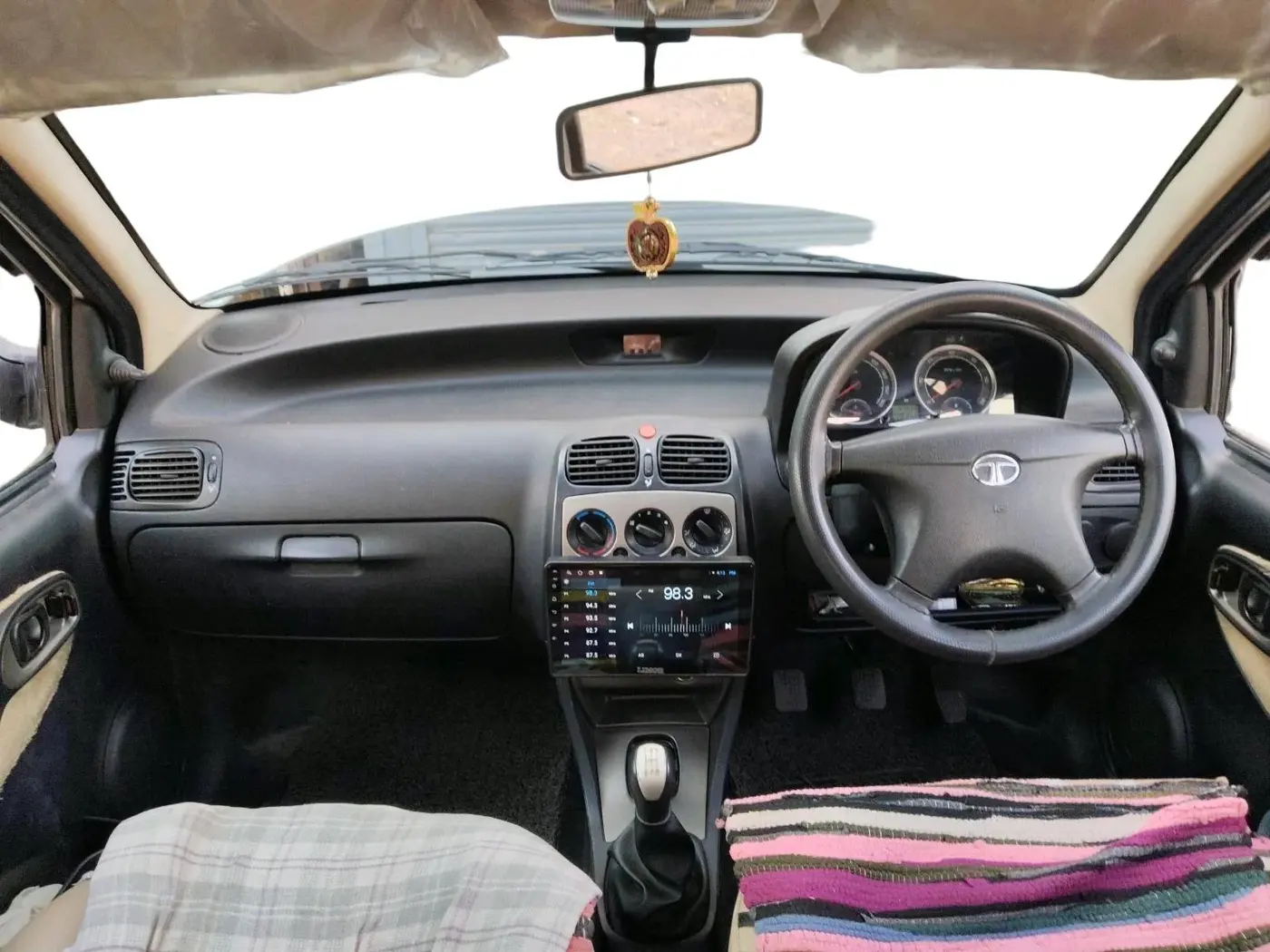2017 Tata Indigo ECS LX CR4, Diesel, Manual, 48,786 km, interior