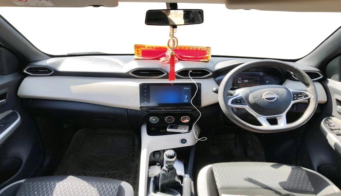 2024 Nissan MAGNITE XV MT, Petrol, Manual, 36,622 km, interior