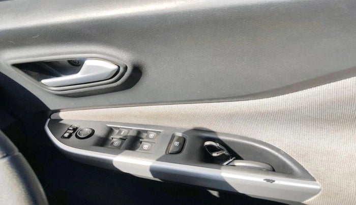 2024 Nissan MAGNITE XV MT, Petrol, Manual, 36,622 km, interior