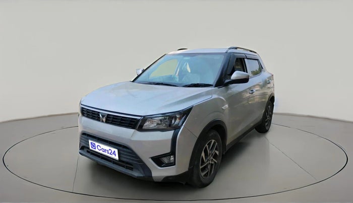 2023 Mahindra XUV300 W4 1.2 PETROL, Petrol, Manual, 54,962 km, exterior