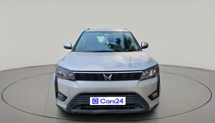 2023 Mahindra XUV300 W4 1.2 PETROL, Petrol, Manual, 54,962 km, exterior