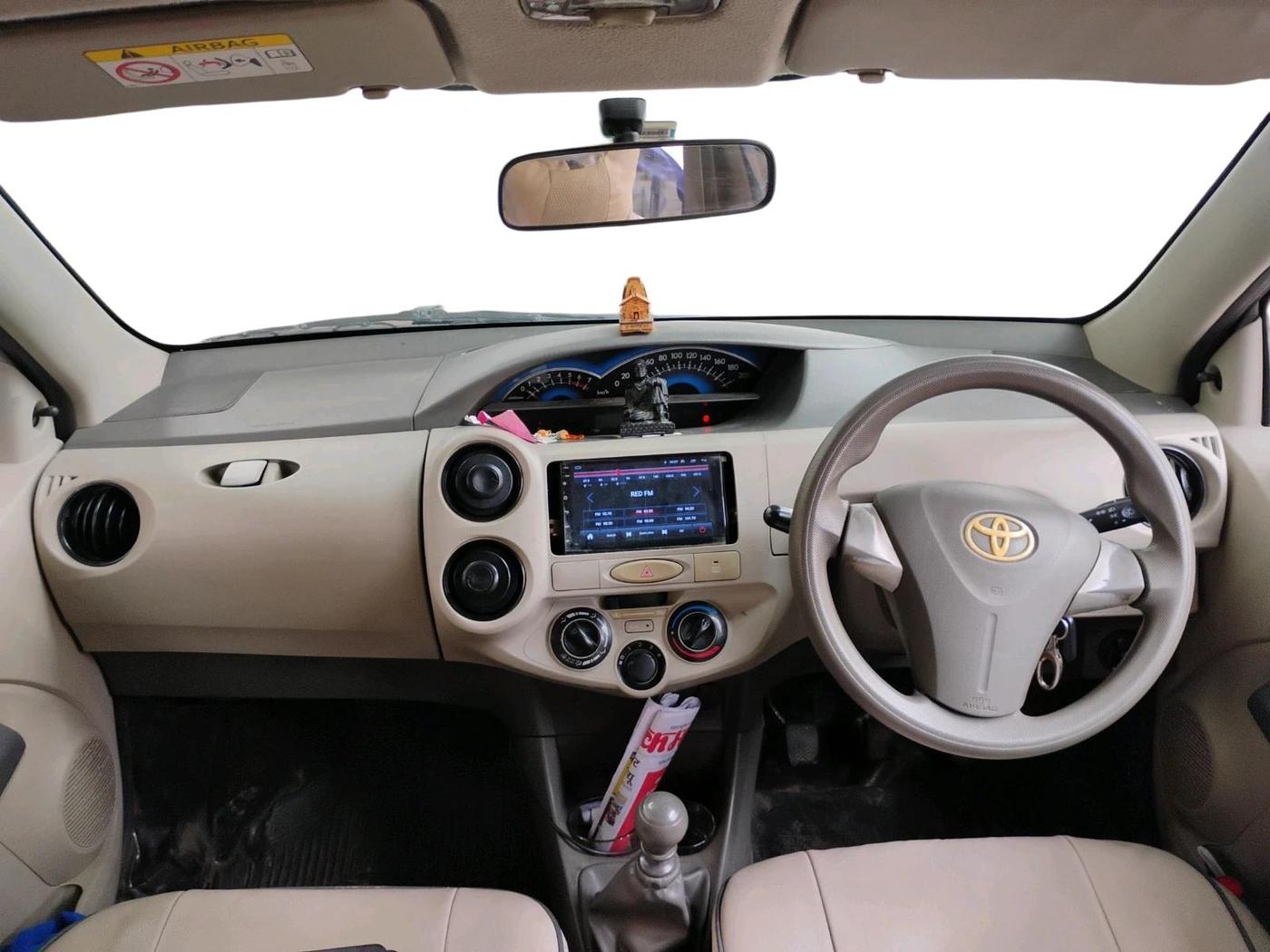 2016 Toyota Etios GD, Diesel, Manual, 1,65,082 km, interior