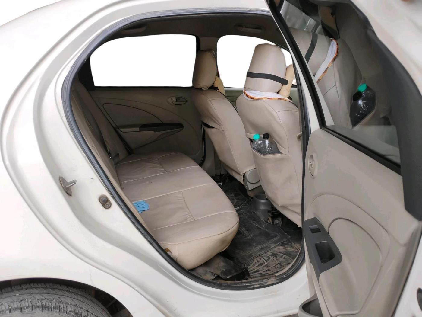 2016 Toyota Etios GD, Diesel, Manual, 1,65,082 km, interior