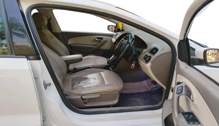 2015 Skoda Rapid AMBITION 1.5 TDI AT, Diesel, Automatic, 1,14,117 km, interior