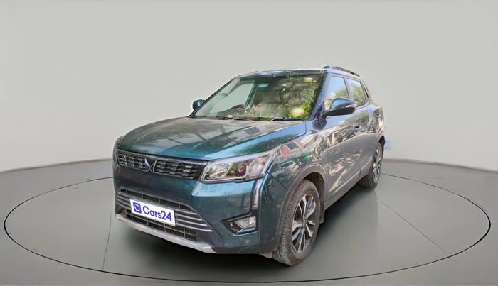 2021 Mahindra XUV300 W8 (O) 1.2 PETROL, Petrol, Manual, 97,910 km, exterior