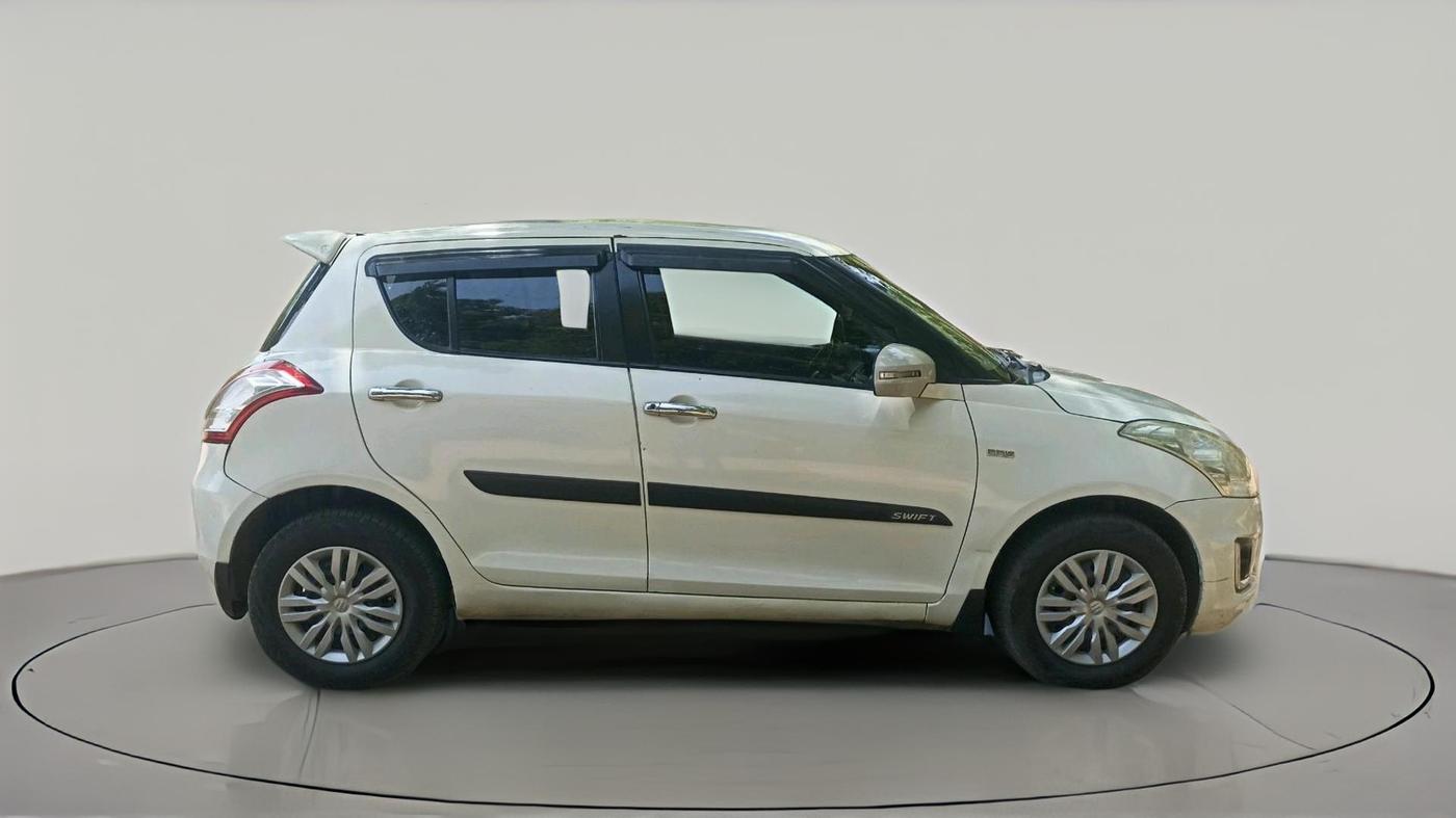 2017 Maruti Swift VDI, Diesel, Manual, 1,17,592 km, exterior