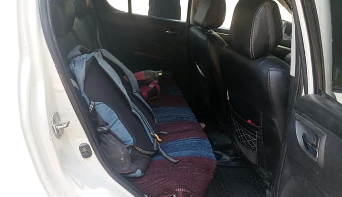 2017 Maruti Swift VDI, Diesel, Manual, 1,17,592 km, interior