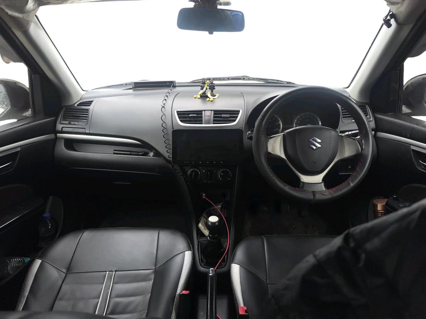 2013 Maruti Swift VDI, Diesel, Manual, 2,68,005 km, interior