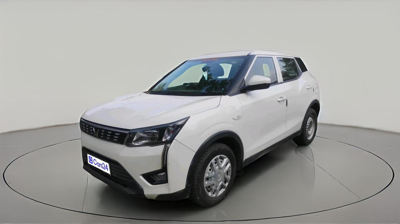 2023 Mahindra XUV300 W4 1.5 DIESEL, Diesel, Manual, 98,959 km, exterior