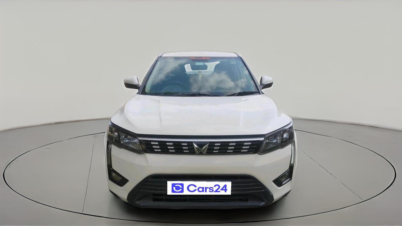 2023 Mahindra XUV300 W4 1.5 DIESEL, Diesel, Manual, 98,959 km, exterior