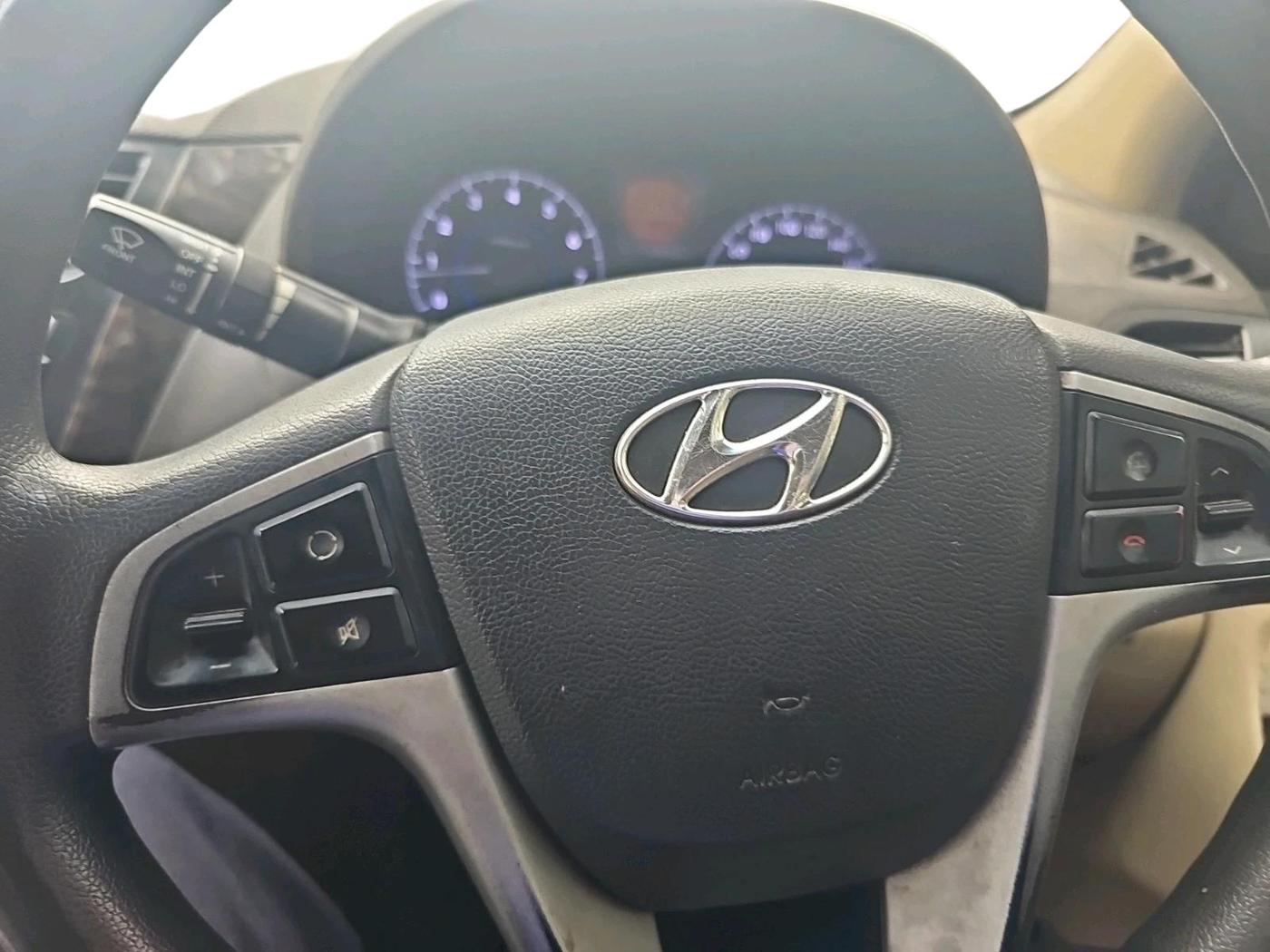2012 Hyundai Verna FLUIDIC 1.6 VTVT SX, CNG, Manual, 1,12,252 km, interior