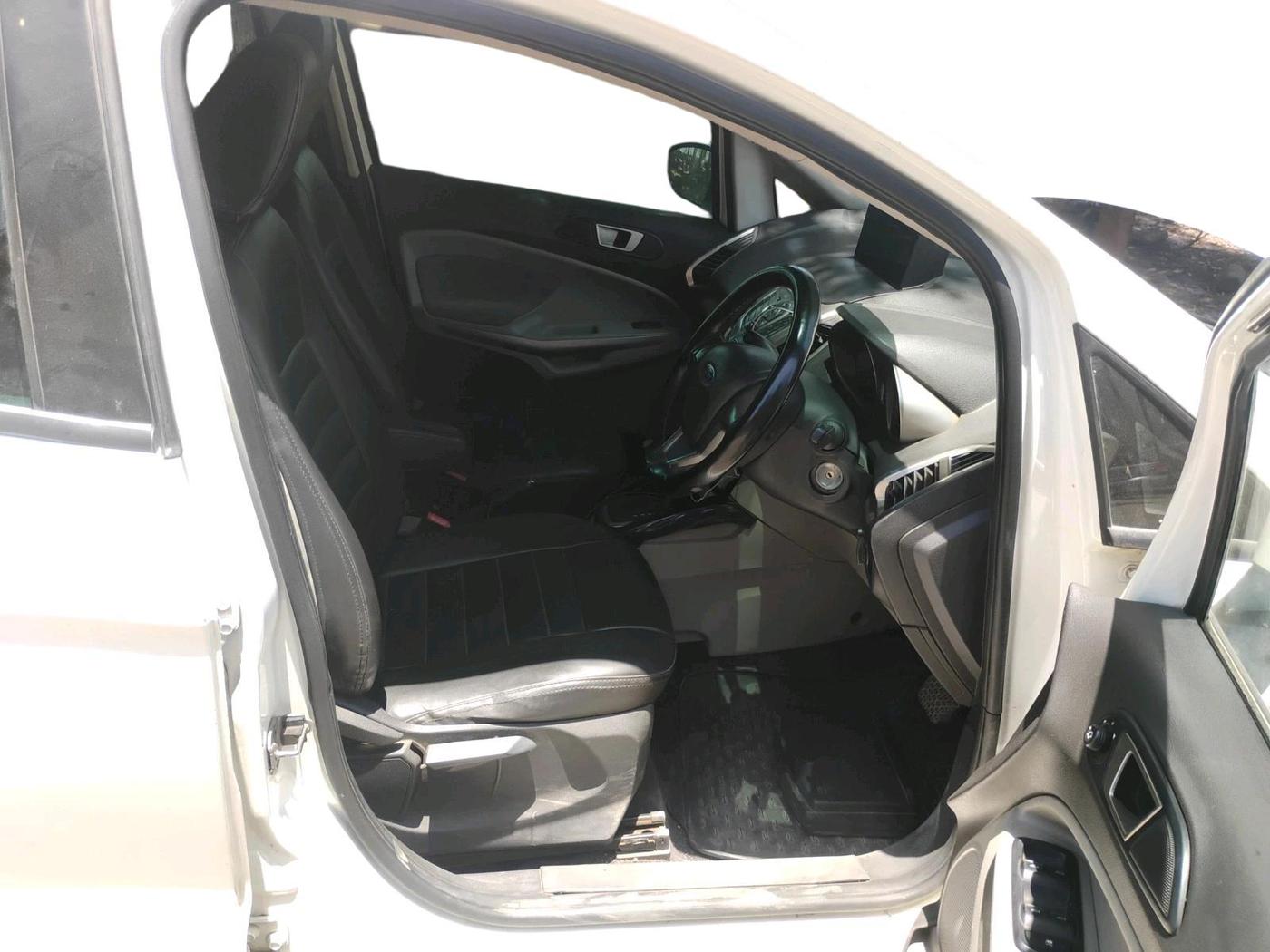 2015 Ford Ecosport TITANIUM 1.5L PETROL AT, CNG, Automatic, 77,844 km, interior