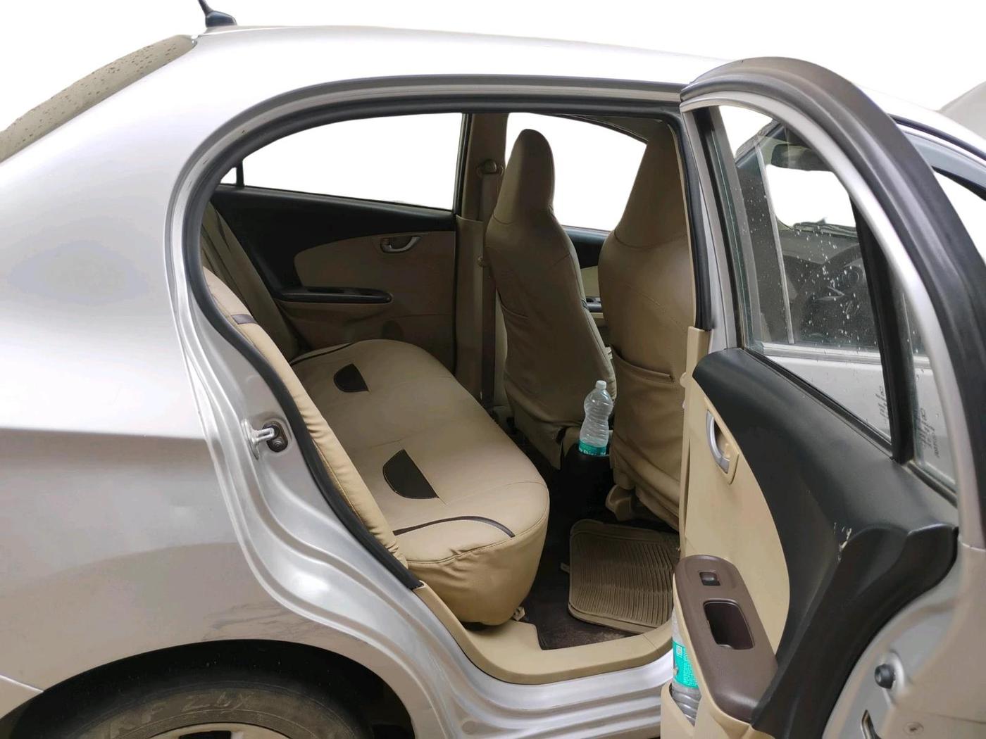 2014 Honda Amaze 1.5L I-DTEC VX, Diesel, Manual, 2,15,077 km, interior