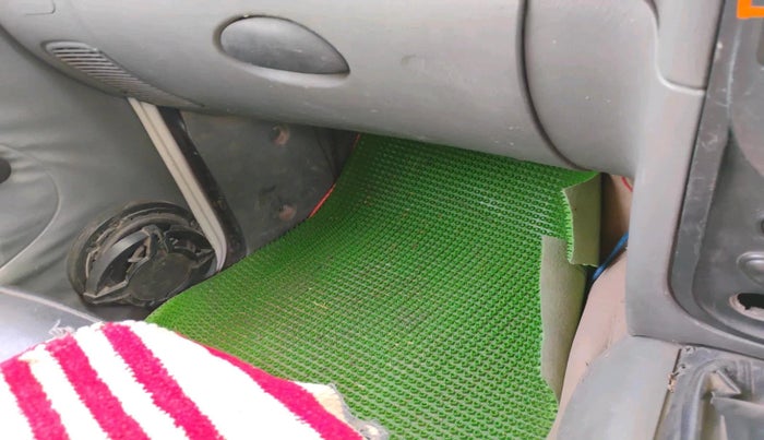 2012 Mahindra Scorpio EX M2DI, Diesel, Manual, 2,10,602 km, interior