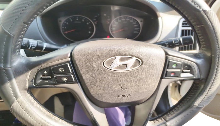 2014 Hyundai i20 SPORTZ 1.2, Petrol, Manual, 75,024 km, interior