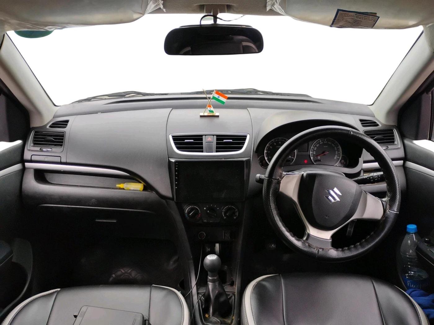 2015 Maruti Swift VXI, Petrol, Manual, 90,695 km, interior