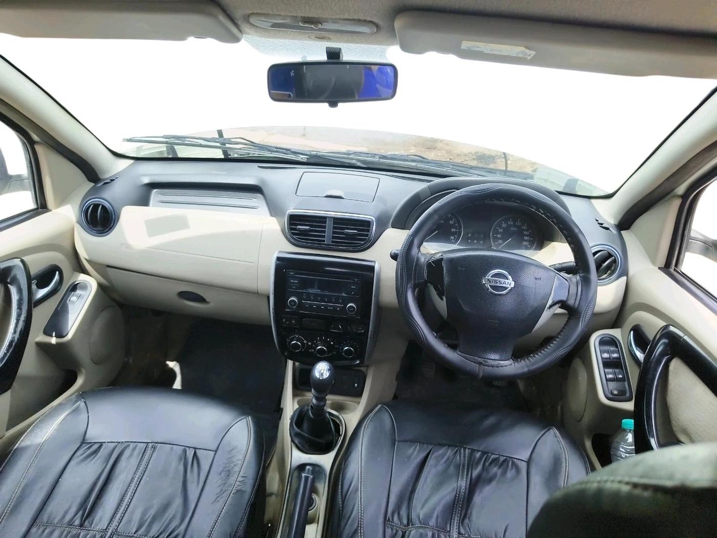 2014 Nissan Terrano XV D THP 110 PS, Diesel, Manual, 88,153 km, interior