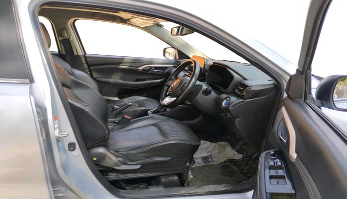 2022 Maruti Grand Vitara ALPHA PLUS HYBRID ECVT, Hybrid, Automatic, 1,03,095 km, interior