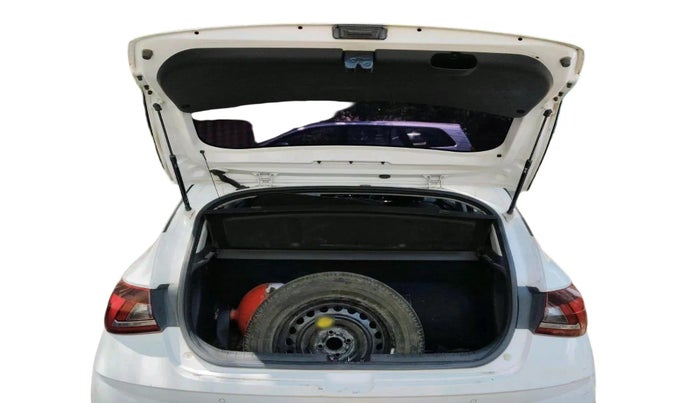 2021 Hyundai NEW I20 SPORTZ 1.2 MT DUAL TONE, CNG, Manual, 95,547 km, exterior