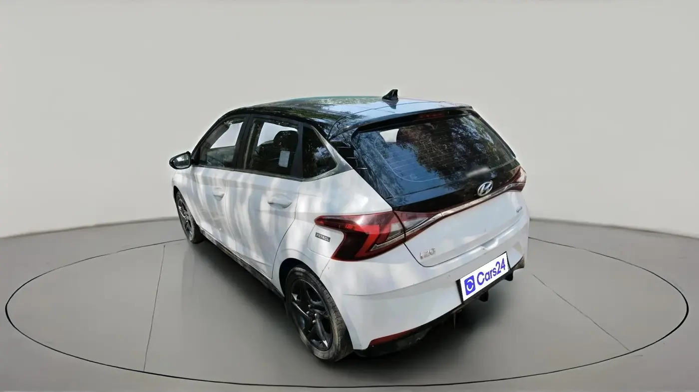 2021 Hyundai NEW I20 SPORTZ 1.2 MT DUAL TONE, CNG, Manual, 95,547 km, exterior