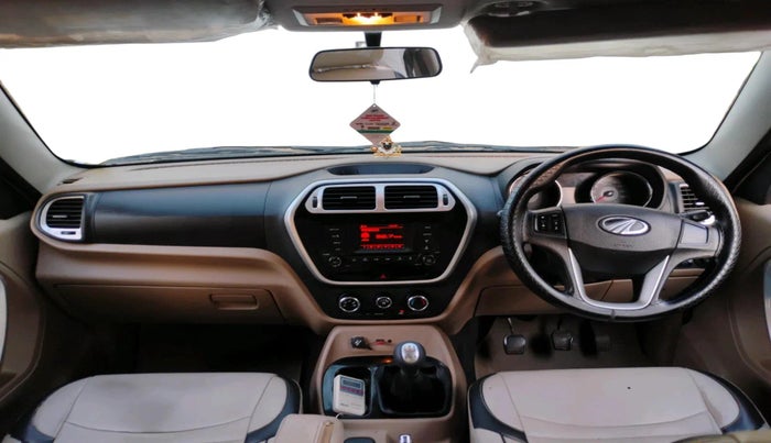 2016 Mahindra TUV300 T8, Diesel, Manual, 1,82,097 km, interior