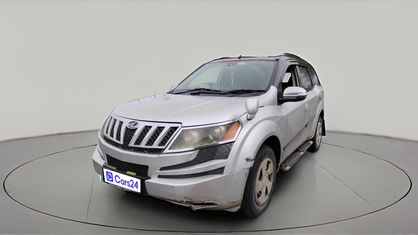 2013 Mahindra XUV500 W4, Diesel, Manual, 1,90,050 km, exterior