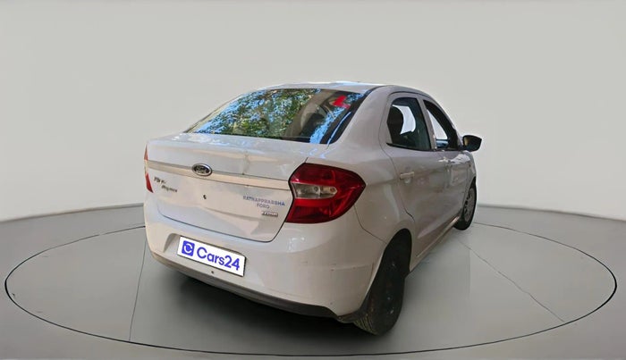 2016 Ford Figo Aspire AMBIENTE 1.5 DIESEL, Diesel, Manual, 1,95,336 km, exterior