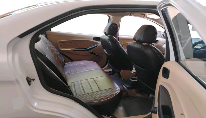 2016 Ford Figo Aspire AMBIENTE 1.5 DIESEL, Diesel, Manual, 1,95,336 km, interior