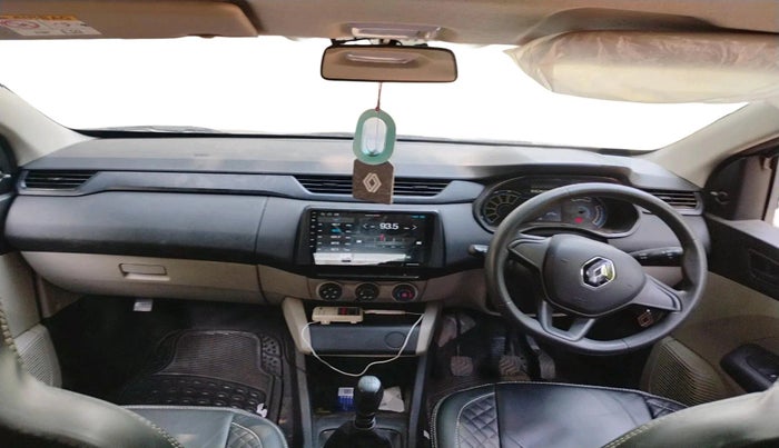 2025 Renault TRIBER RXE MT, Petrol, Manual, 22,375 km, interior