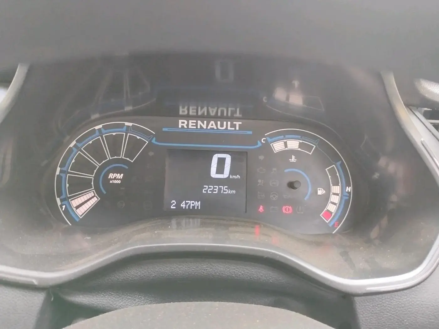 2025 Renault TRIBER RXE MT, Petrol, Manual, 22,375 km, interior