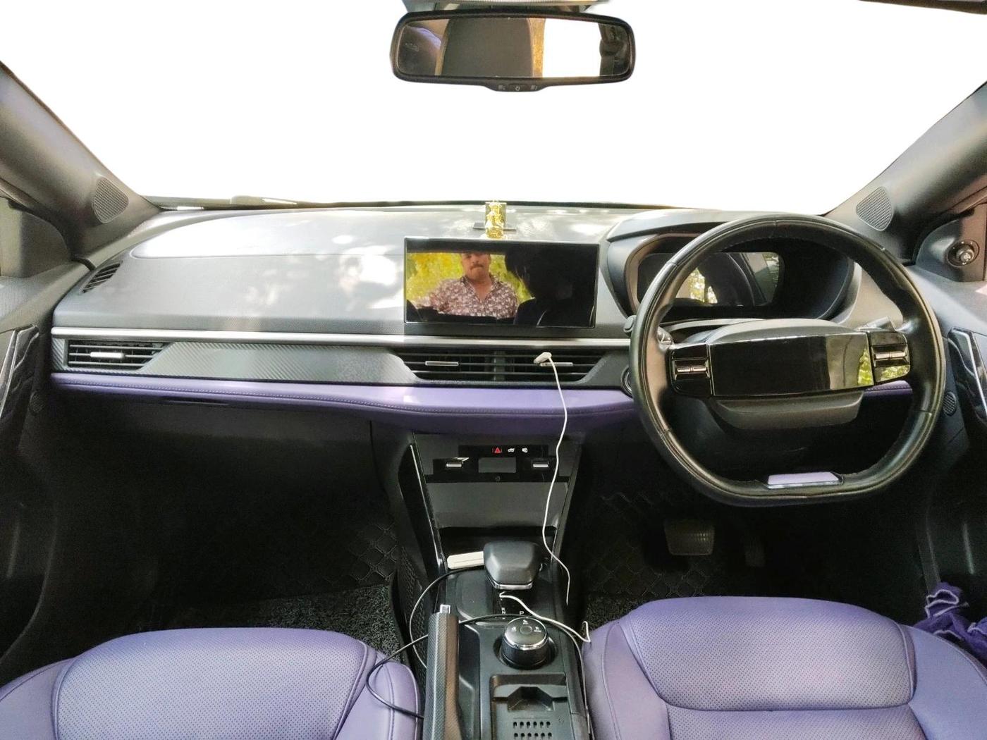 2023 Tata NEXON FEARLESS PURPLE + SUNROOF DCA DUAL TONE 1.2 PETROL, Petrol, Automatic, 56,233 km, interior