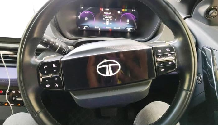 2023 Tata NEXON FEARLESS PURPLE + SUNROOF DCA DUAL TONE 1.2 PETROL, Petrol, Automatic, 56,233 km, interior