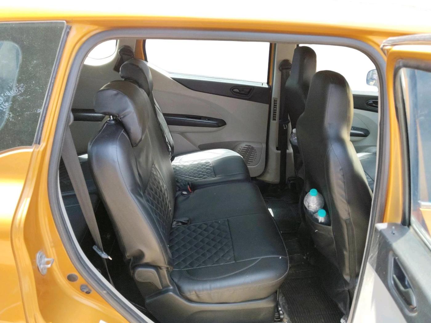 2020 Renault TRIBER RXT, Petrol, Manual, 1,15,180 km, interior