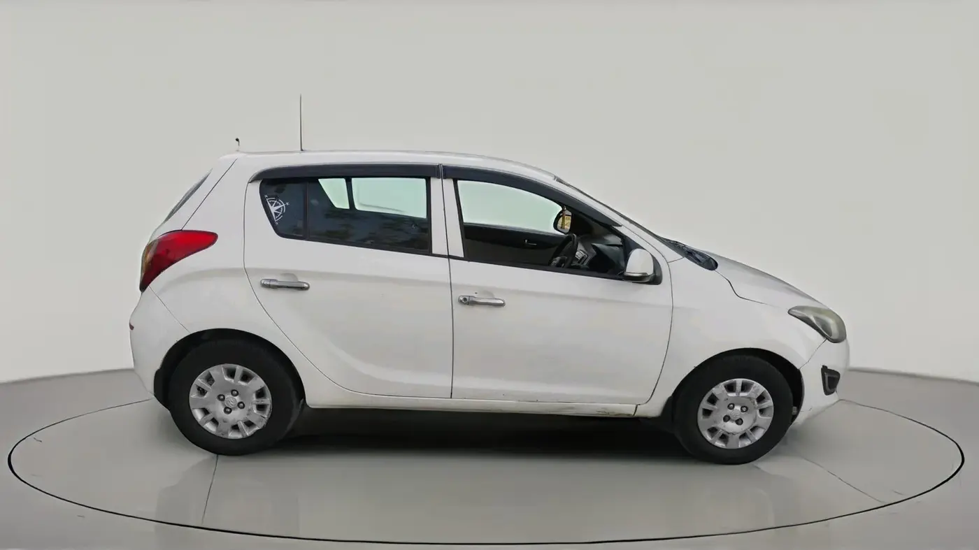 2012 Hyundai i20 MAGNA 1.4 CRDI, Diesel, Manual, 2,05,427 km, exterior