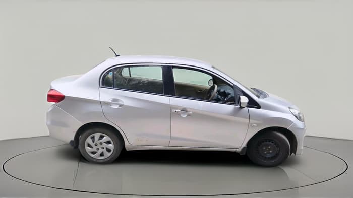 2014 Honda Amaze 1.5L I-DTEC S, Diesel, Manual, 1,18,392 km, exterior