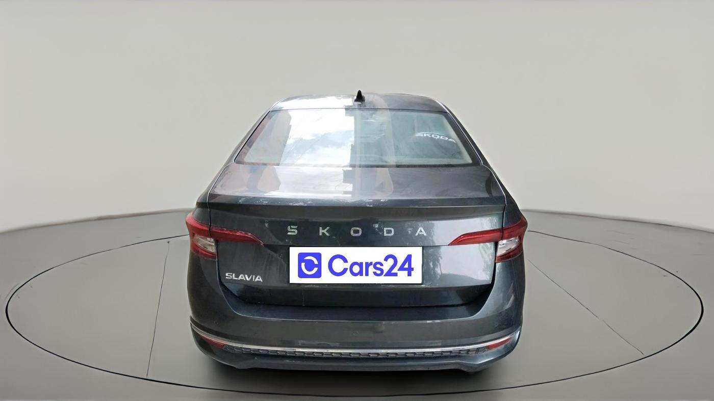 2025 Skoda SLAVIA Prestige 1.0L TSI MT, Petrol, Manual, 3,833 km, exterior