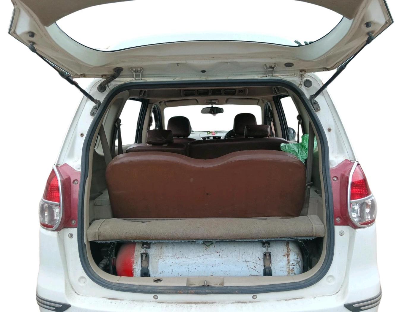 2014 Maruti Ertiga VXI CNG, CNG, Manual, 1,33,440 km, exterior