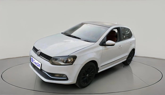 2015 Volkswagen Polo HIGHLINE1.5L, Diesel, Manual, 1,27,126 km, exterior