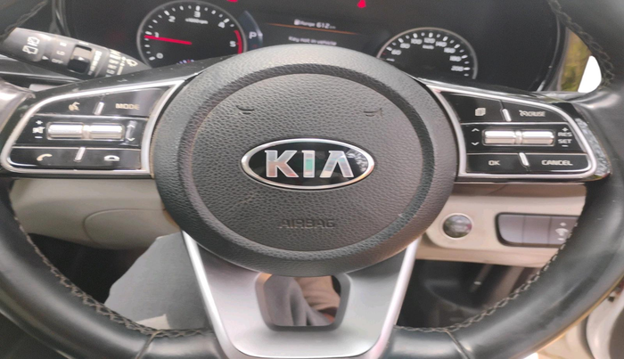 2019 KIA SELTOS HTX PLUS AT1.5 DIESEL, Diesel, Automatic, 1,41,046 km, interior