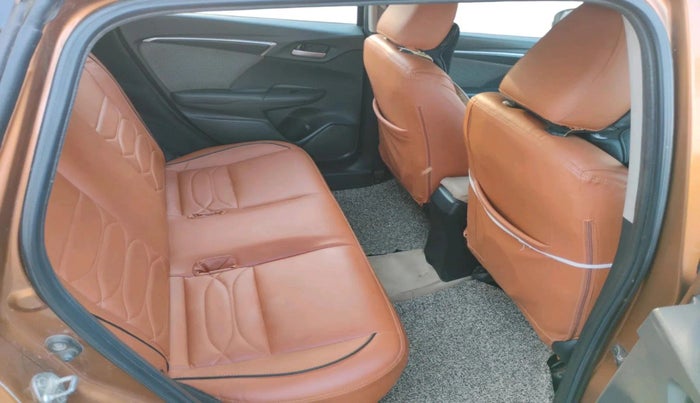 2017 Honda WR-V 1.5L I-DTEC VX MT, Diesel, Manual, 1,90,867 km, interior