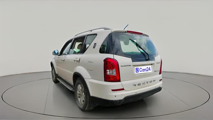 2013 Ssangyong Rexton RX7, Diesel, Automatic, 12,30,000 km, exterior